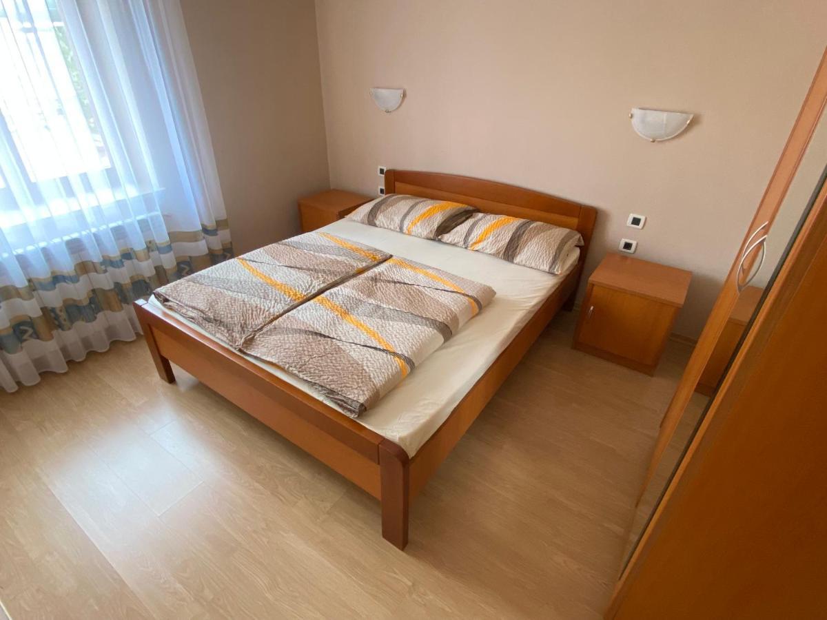 House Rose Apartment Rabac Exterior photo